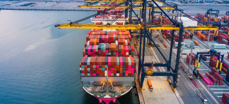 Online Business Impact on Global Logistics